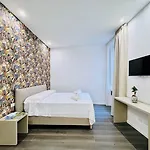 Yourhome - La Casa Di Renato * Sorrento