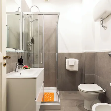 Yourhome - La Casa Di Renato Апартаменты